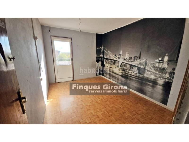 Foto 59e20aac-d0f2-4a48-aa0e-32d625c7a911. Pis a Centre Salt