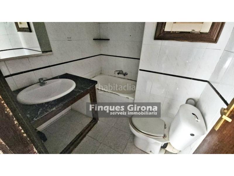 Foto 9deb8fb6-1228-4193-8790-5bb2a7a99c25. Pis a Centre Salt