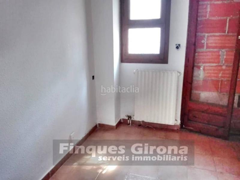 Foto d0a208d8-ce89-42f7-8abc-d3e89989efe2. House with parking in Llagostera