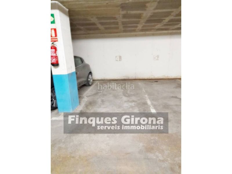 Foto 653b3f23-aeb6-4258-aba8-6bf62eb6875f. Aparcament cotxe a La Devesa Girona