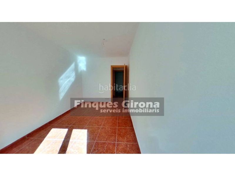 Foto 058938a8-3628-4741-969d-eeb0ccda24e2. Pis a Sant Narcis Girona