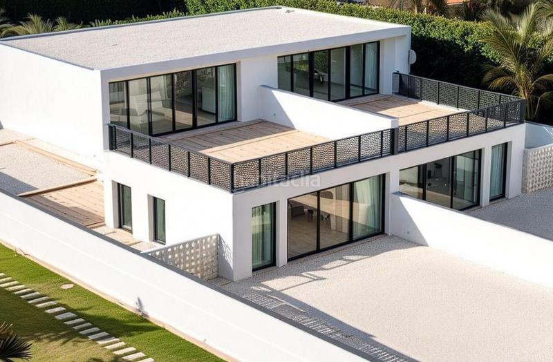 Foto cc3ea2c7-ae62-45fa-9690-f2bb3dedff0c. Xalet amb aparcament piscina a Mazagón