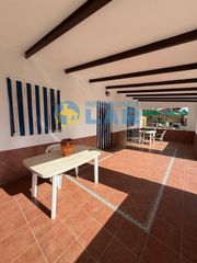 Maison à Moguer. Finca rústica con vivienda y piscina en moguer