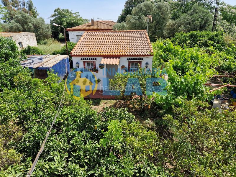 Foto 90c8fa41-ed90-4f3a-a10e-2ede8e3edb2c. Casa a Trigueros