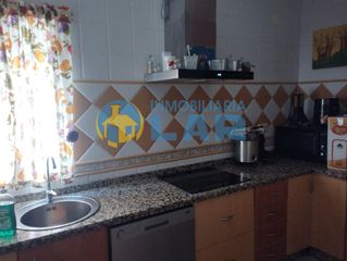Appartement à Moguer. Piso de 3 dormitorios en nueva avenida, moguer