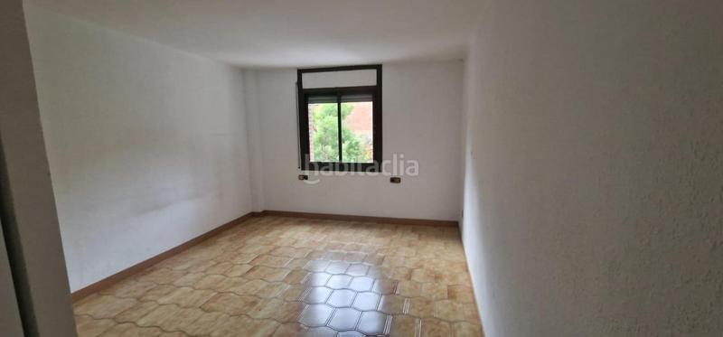Foto 5ca9cb37-1a4b-4df6-a7e4-13a862a56d50. Piso  en venta en avda roureda en La Roureda Viladecans