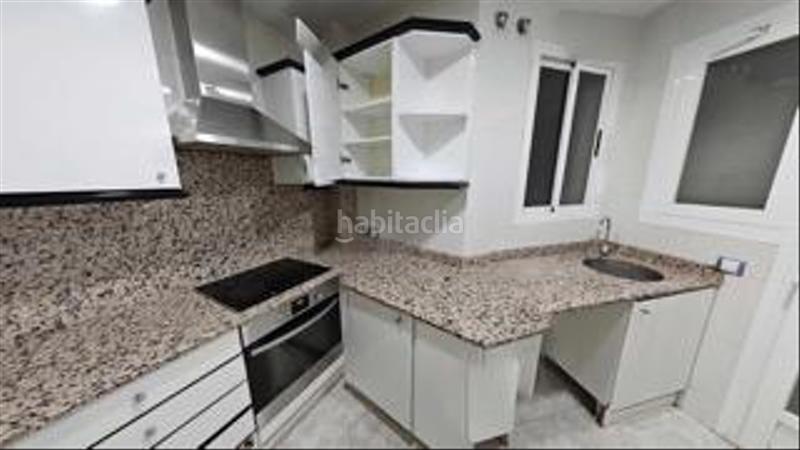 Foto 28f42978-9c13-4649-b001-9d97af3e01ef. Piso  en venta en avda roureda 114m2 en La Roureda Viladecans