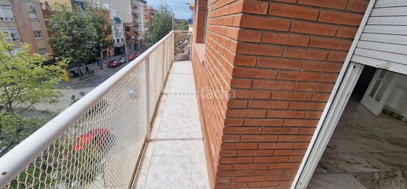 Foto 3ec6fc88-8691-476a-8333-83b0b7a3d667. Piso  en venta en avda roureda 114m2 en La Roureda Viladecans