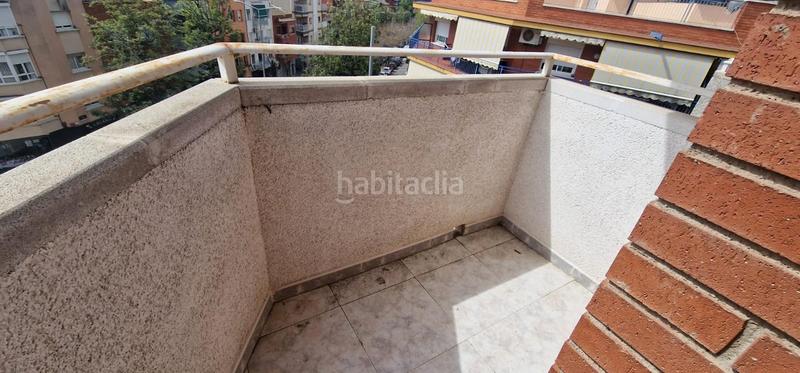 Foto de2103cd-ec3d-4ebd-b907-b12218d4eca0. Piso  en venta en avda roureda 114m2 en La Roureda Viladecans
