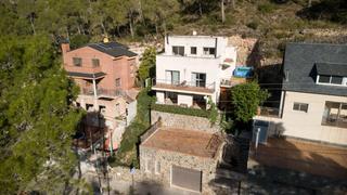 Maison dans Vallirana. Casa independiente en vallirana