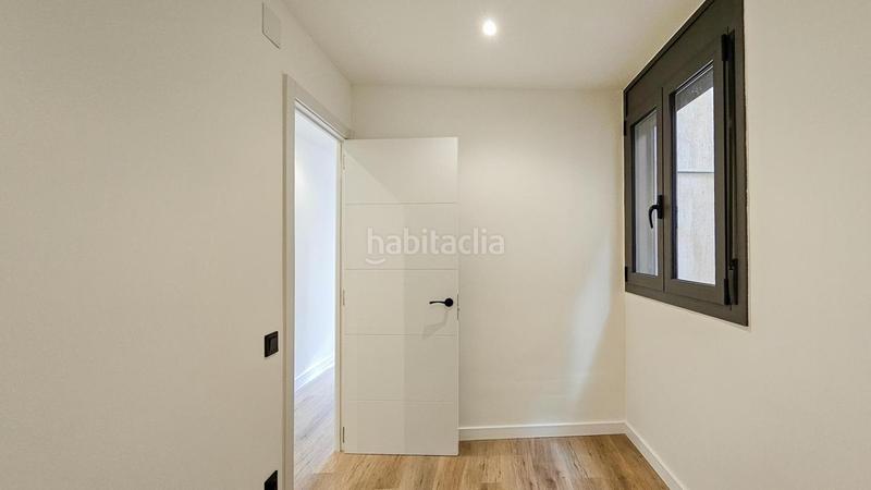 Foto 0ef68488-7ad7-49d5-bbb3-a8fd1cdb6a1d. Pis a La Gavarra Cornellà de Llobregat