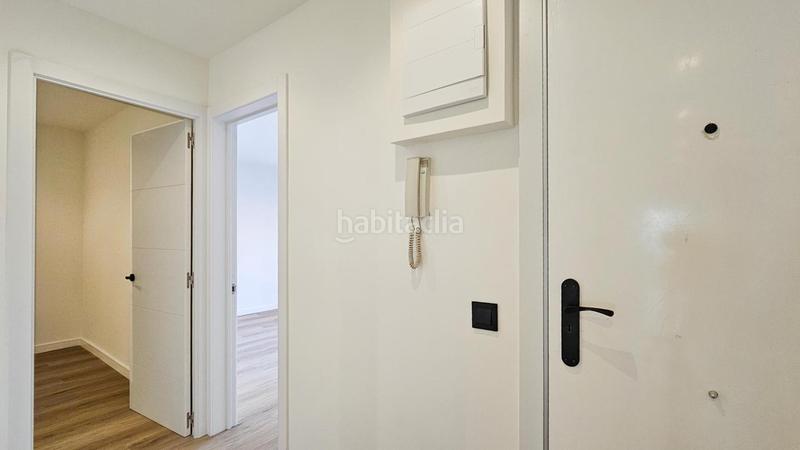 Foto 5af0c83b-3189-4cfd-8617-9d24ccfba263. Pis a La Gavarra Cornellà de Llobregat