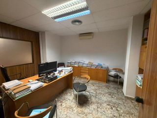 Oficina  De mejía lequerica. Oficina en venta cerca del hospital dexeus y maternidad barcelon