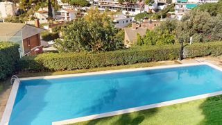 Etagenwohnung  Plaça del collet. Bajada de precio!!! apartamento  castelldefels