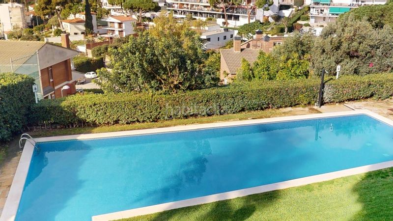 Foto 501d61e3-eee7-418d-8794-27477eda121d. Pis amb aparcament piscina a El Poal Castelldefels