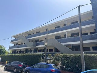 Pis a Les Botigues de Sitges. Piso en venta frente al mar en castelldefels