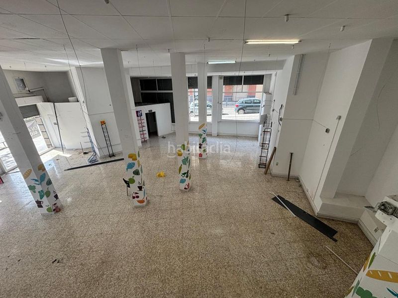 Foto 014da0a3-373a-4d93-b374-242d4aa740f0. Local comercial a La Roureda Viladecans