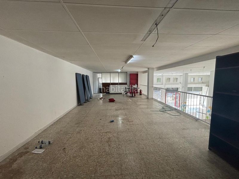 Foto 34ea0dfb-6d55-4e12-97b7-cd75a17c2b59. Local comercial a La Roureda Viladecans