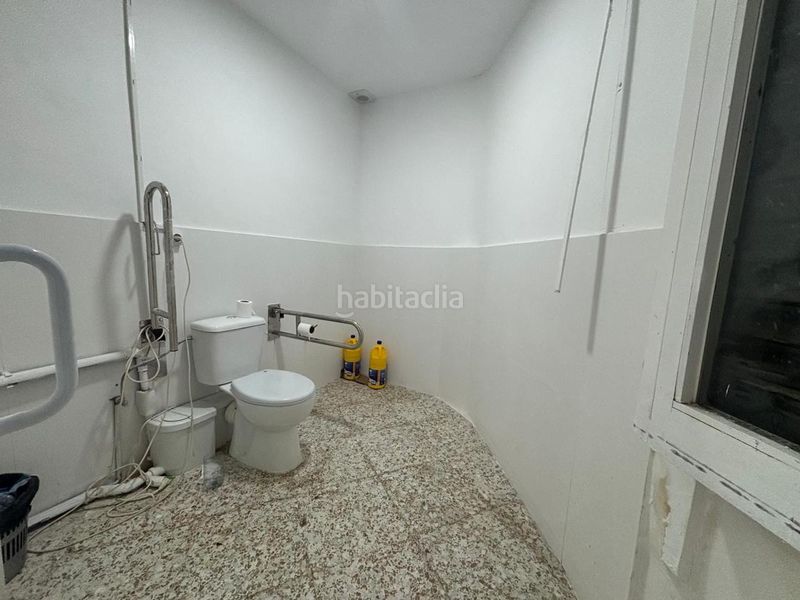 Foto 86805bda-305c-4f8d-b31c-efd14108b6cb. Local comercial a La Roureda Viladecans