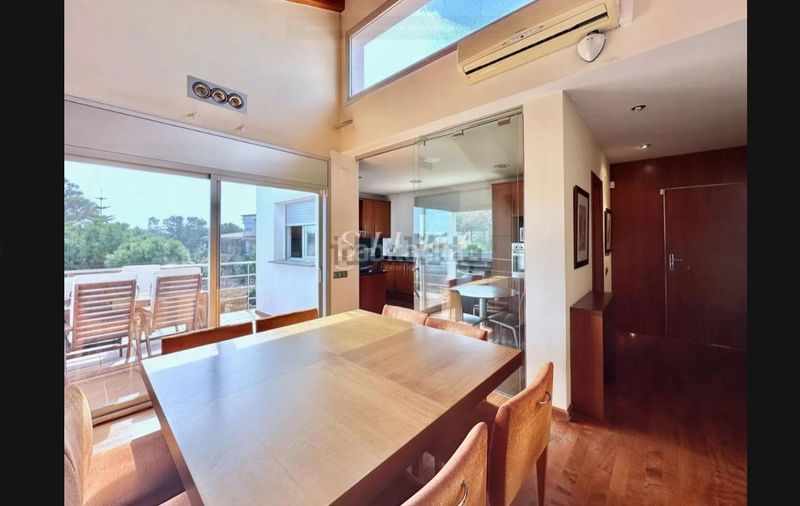 Foto 0a3b440b-9d14-457e-b0a8-6871be5e22f7. Casa amb calefacció aparcament a Montmar Castelldefels