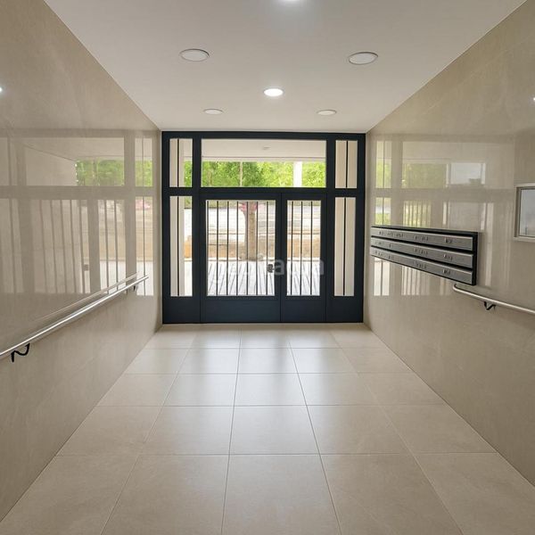 Foto 48dc1d89-914f-4497-bd36-4236cc018885. Flat with heating in Centre-Estació Gavà