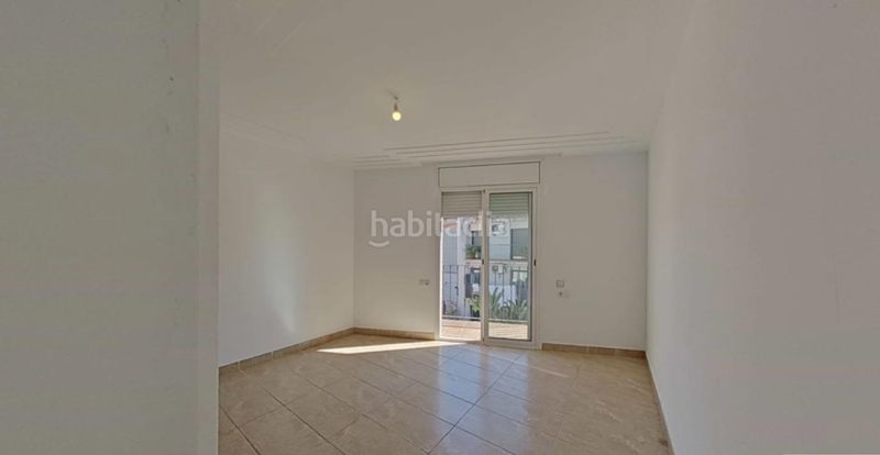 Foto e576471a-1082-4f0b-b706-0f60f17f1cb1. Casa amb aparcament a Passeig Maragall Gavà