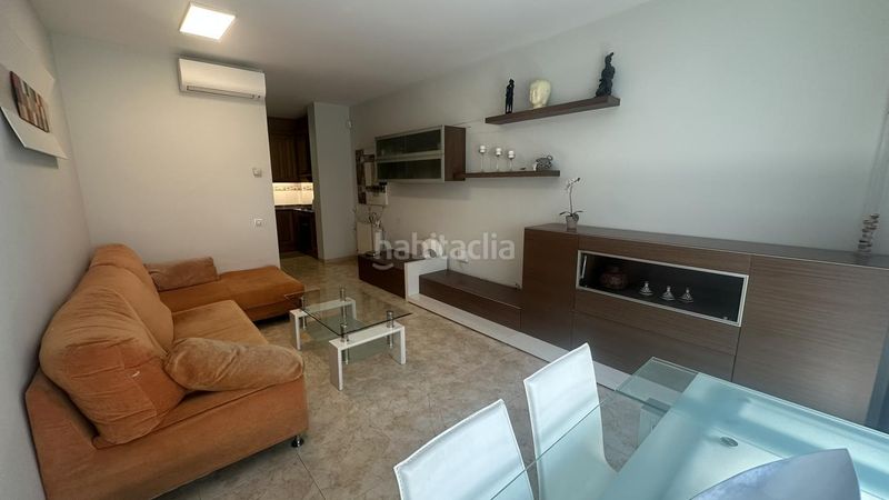 Foto 7ba6a3f6-8775-4b8c-aa4c-2213b1fd1d28. Pis a Centre Castelldefels