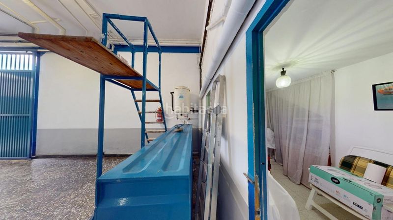 Foto 6b73f455-e59b-4366-8153-68587ef47e53. Casa amb aparcament a La Roureda Viladecans