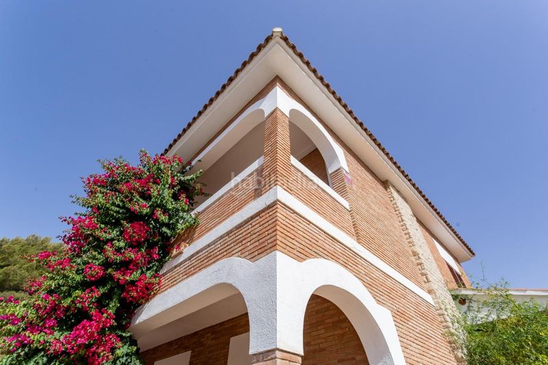 Foto a32ac43d-15a7-4020-a0b3-7811f48fcc15. Casa con parcheggio piscina in Els Masos - Els Garrofers Coma-ruga