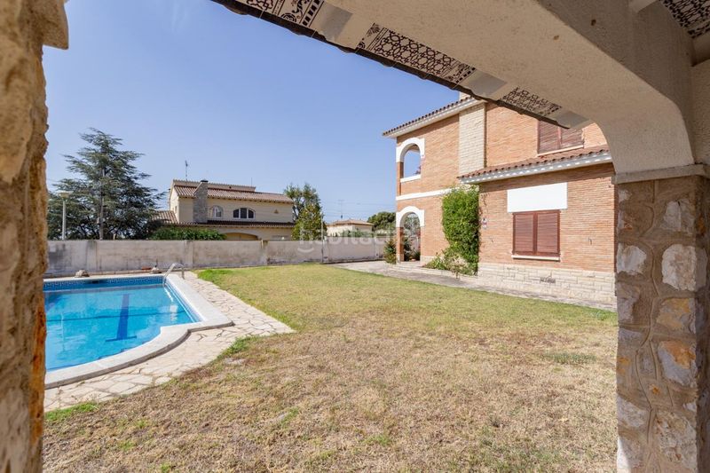Foto a51500c3-84a9-40e8-958a-c3d63cc47122. Casa con parcheggio piscina in Els Masos - Els Garrofers Coma-ruga