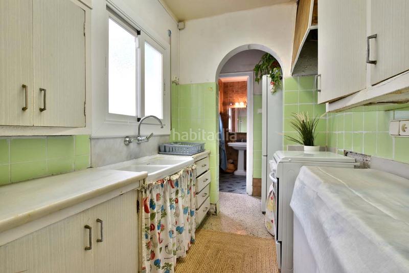 Foto ee656a68-46a0-459b-96d8-789f30213eb2. Casa adossada a carrer de l'infant martí 57 a Ca n'Aurell Terrassa