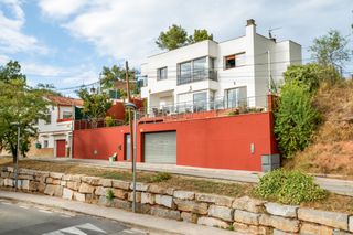 Chalet in Vacarisses. Casa ideal familias