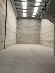Location Bâtiment à usage industriel à Avenida cerro del rubal 20. Alquiler de nave en parla
