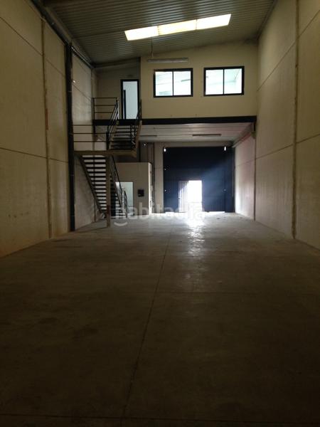 Foto a04d4203-9a18-405a-beb2-e7fe12a7fc16. Alquiler nave industrial en calle gaviotas 10 alquiler nave en Pinto