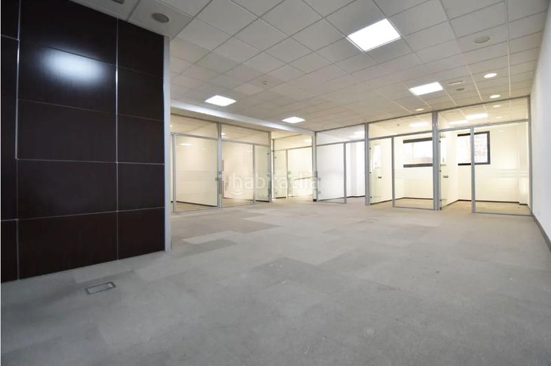 Foto 34f354bd-8043-45ea-8eb7-8c2b6846f4af. Oficina en calle poeta josé hierro 21 oficina de 253m2, en edificio eboli, en Pinto