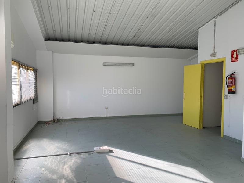 Foto 2e318f81-bef0-45ea-a3bf-dc923c5a3db2. Lloguer nau industrial a calle de colibríes 1 a Zona Industrial Pinto