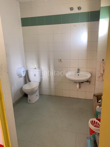 Foto 76809acc-e91d-42fb-bf5c-08e5565dc202. Rent industrial building in calle de colibríes 1 in Pinto