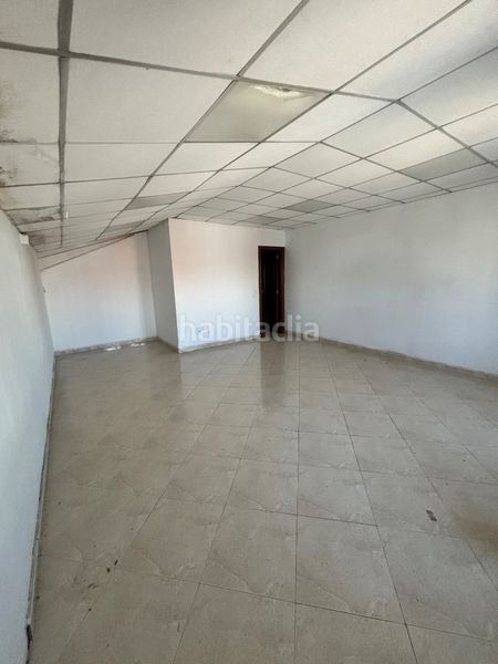 Foto b41d722d-2152-49c8-ad7b-58485cc57023. Rent industrial building in calle cormoranes 2 in Pinto
