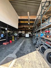Industrial building in M-841 7. Venta de nave en pinto.