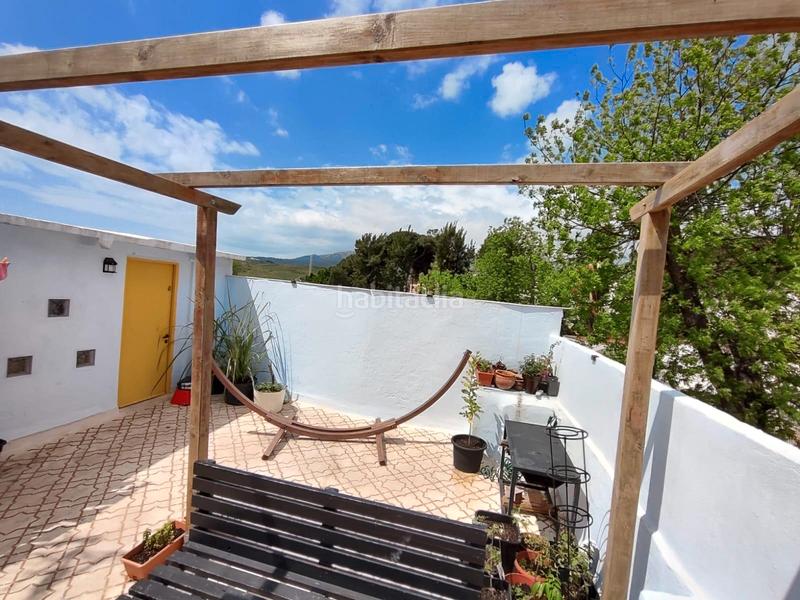 Foto a221ce97-85ae-4f24-a946-6ded9cb4b4c1. Maison jumelée dans Bajadilla - Fuente Nueva Algeciras