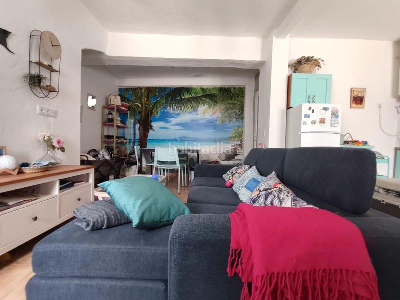 Foto f534ad0c-56a4-42f9-b636-348993e2f1c4. Maison jumelée dans Bajadilla - Fuente Nueva Algeciras