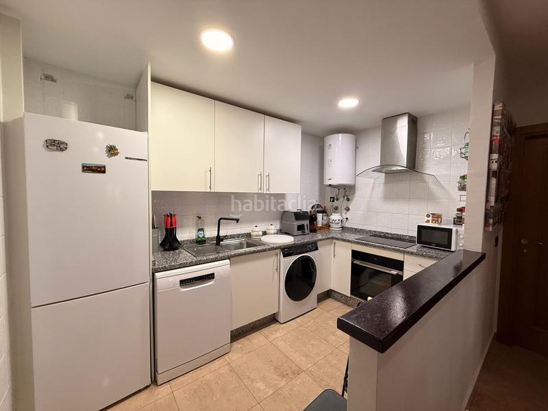 Foto 24333aaf-5abc-4781-bbad-156436b09e85. Planta baixa a Manilva pueblo Manilva