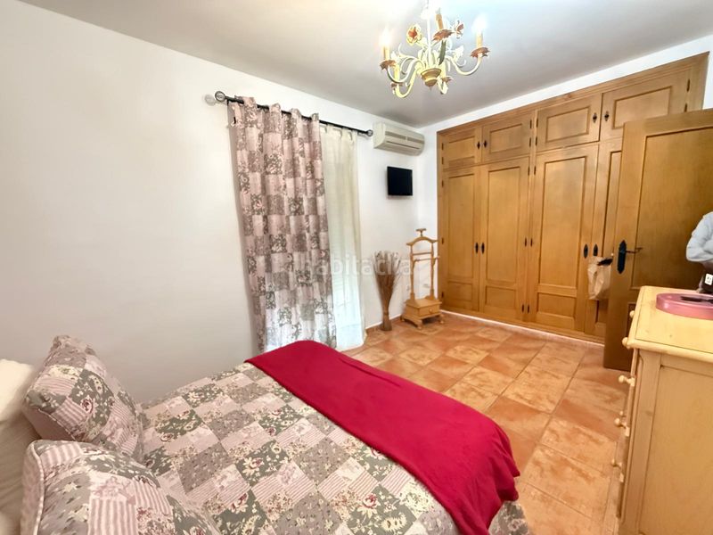 Foto fed12a01-42e0-46ea-9efe-566bece4bf0f. Casa a schiera con camino parcheggio in San Roque pueblo San Roque