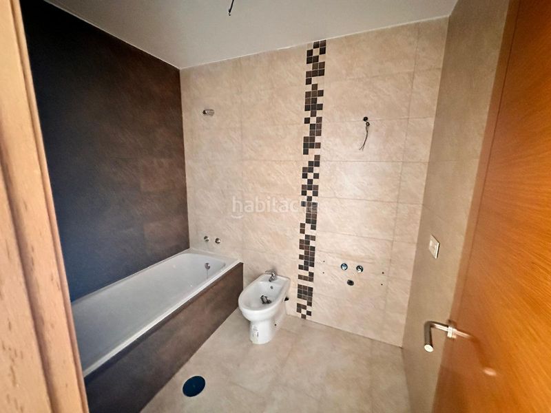 Foto d4c9d92e-d7f0-49fe-bbe7-9f66cd48db8d. Àtic amb xemeneia a Alcalá de los Gazules