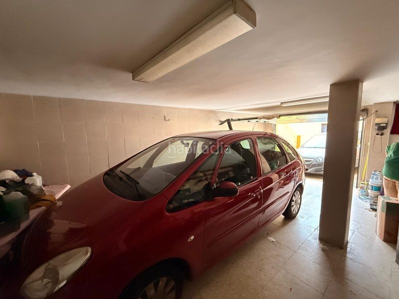 Foto ab46b19d-1aa2-4d4f-b8c7-7b02ff582a50. Casa adossada amb aparcament a San Bernabé Algeciras