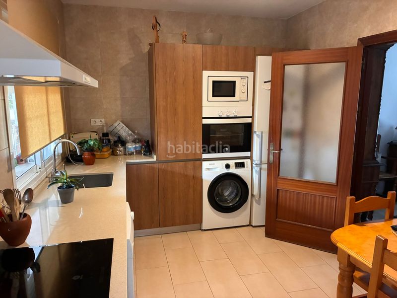 Foto efa65158-619a-48b4-a431-8c92bd650d68. Casa adossada a Taraguilla-Estación San Roque
