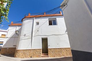 Haus in Calle barrio bajo 21. Vivienda en laujar de andarax
