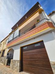 Maison à Jardines 7. Casa en pleno centro de fondon