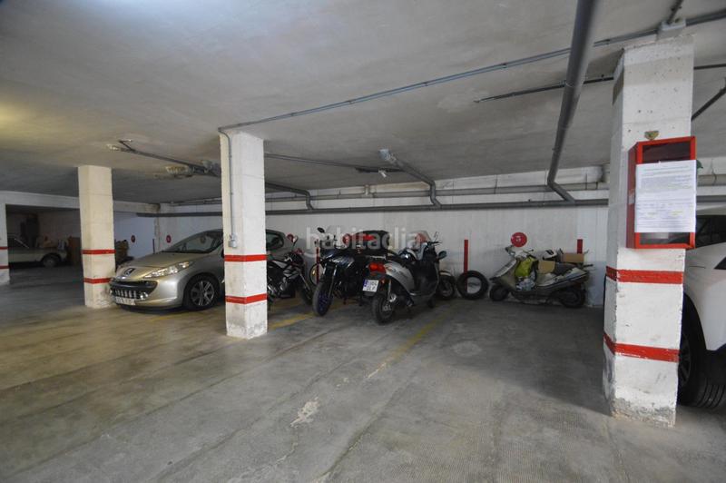 Foto bb6d2e56-66b9-45e5-9034-5ee01bc168c4. Aparcament de moto a Ciudad Jardín - Tagarete - El Zapillo Almería