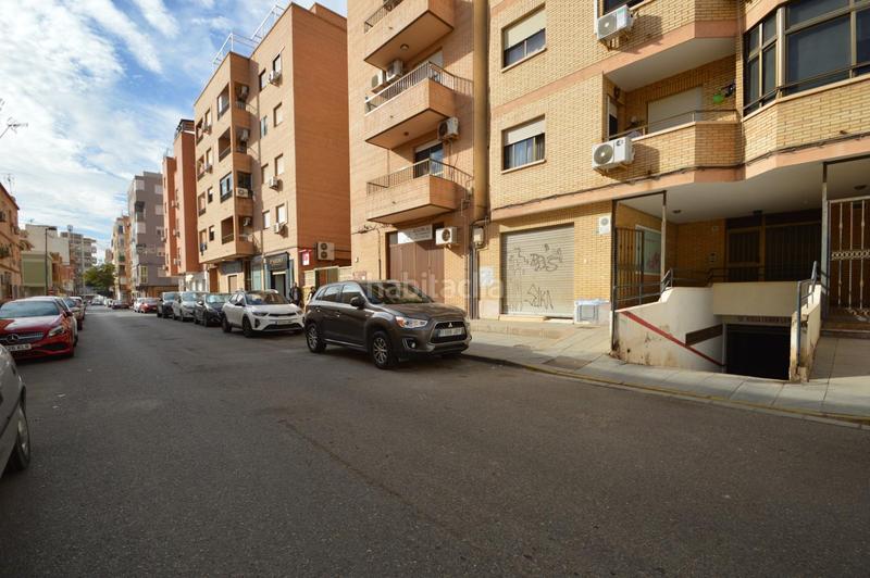 Foto 72fece2c-ee53-4f0e-bfdd-ec7937046c85. Parking moto plaza parking para motos zapillo en Almería